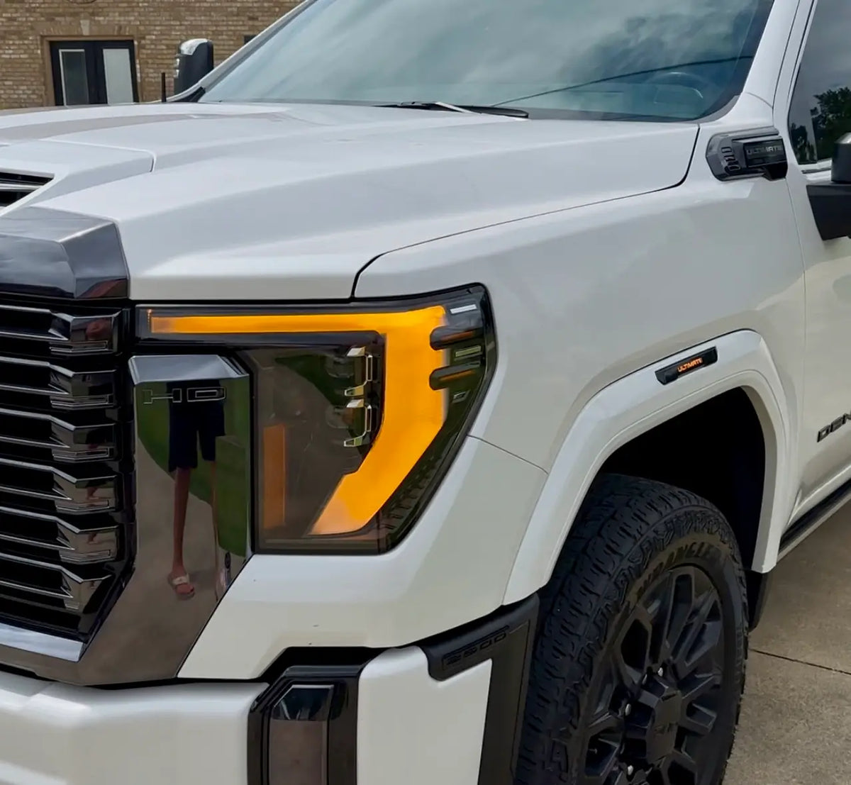 The best gmc sierra 2500 accessories