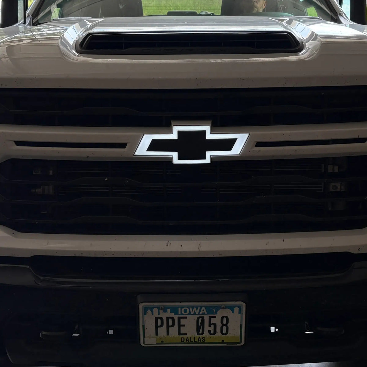Chevy HD illuminated badge