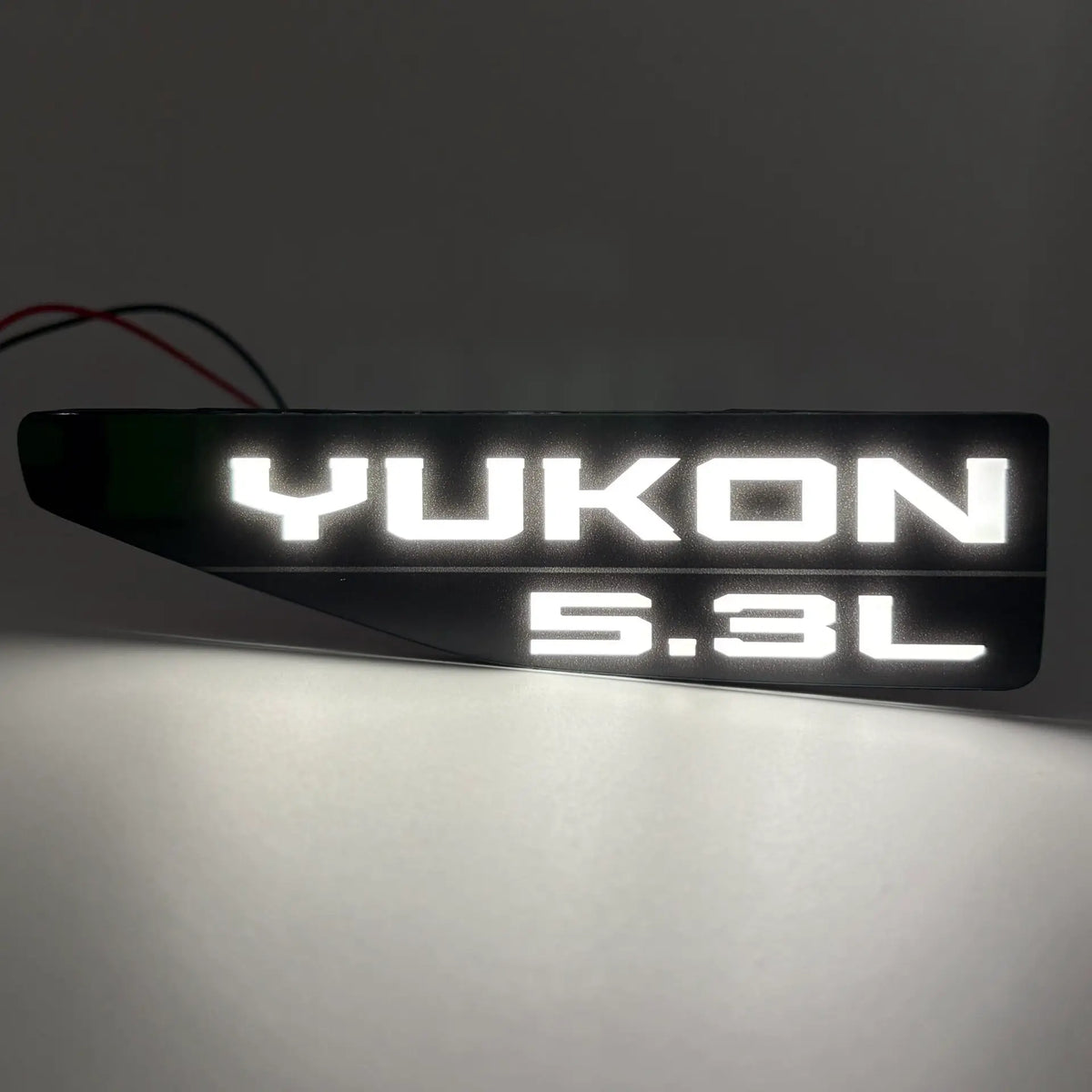 yukon illuminated fender badge