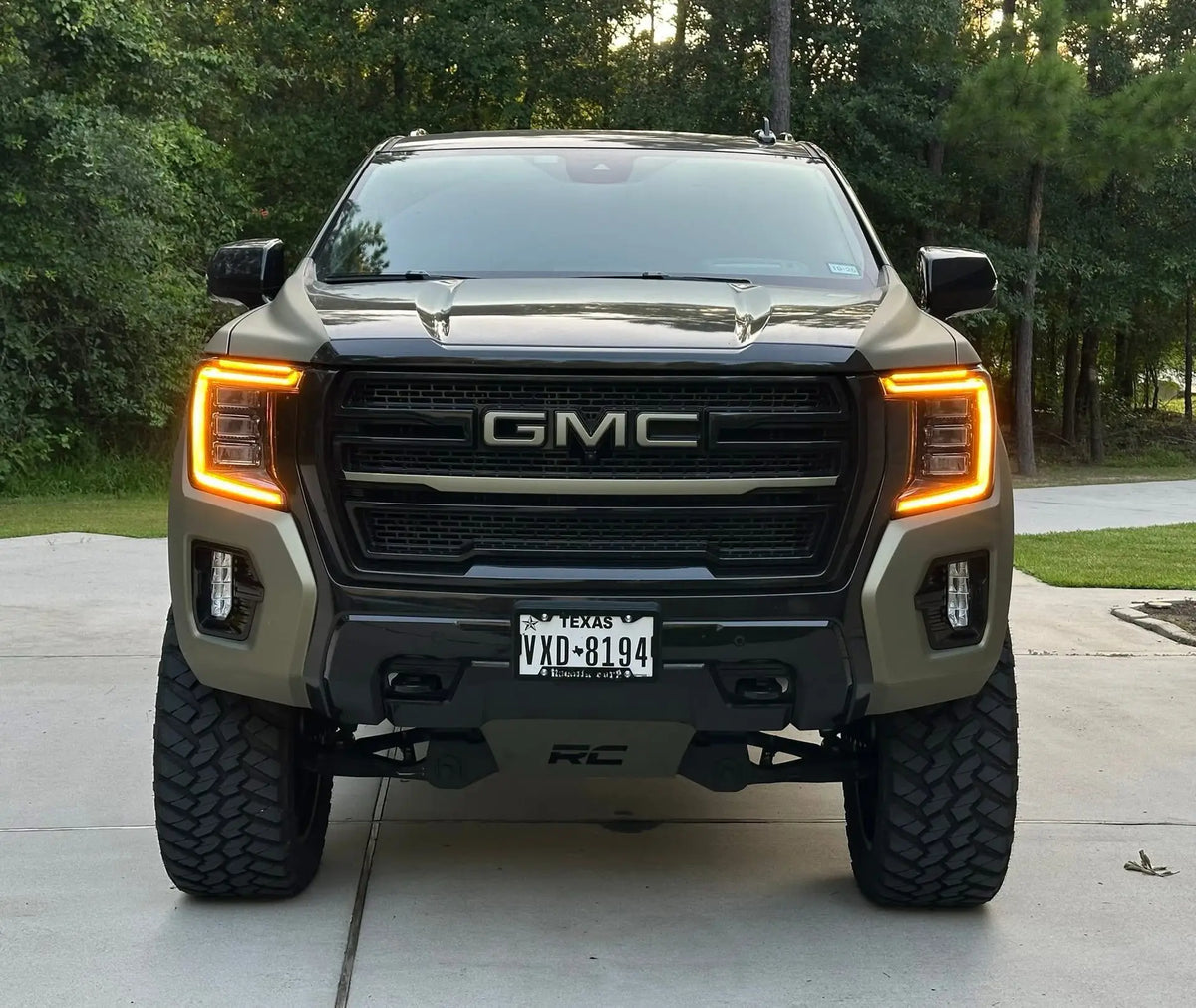 gmc yukon amber drl