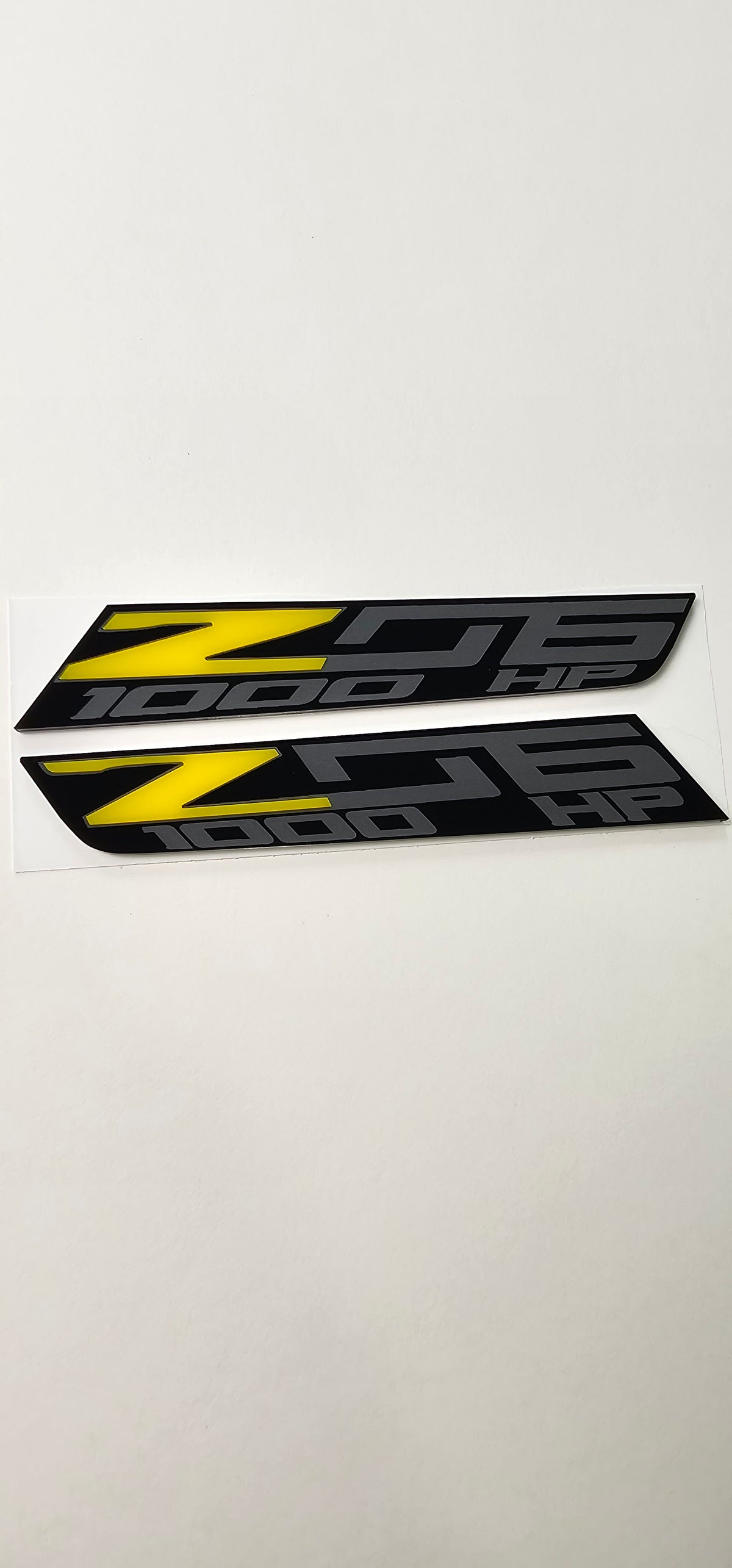 C7 ZO6 / Z07 Fender Emblems 1 pair